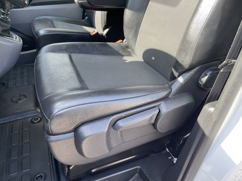 Opel Vivaro 2.0 CDTI 144pk L3H1 Edition / vaste prijs rijklaar € 17.950 ex btw / lease vanaf € 302 / airco / cruise / half leer / navigatie / achteruit rijcamera / euro 6 ! / imperial