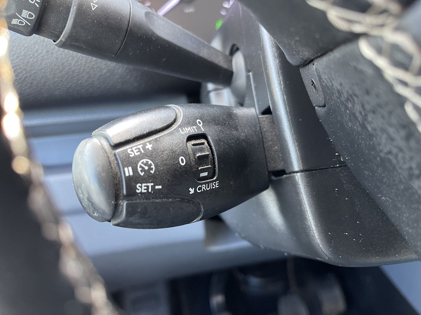 Opel Vivaro 2.0 CDTI 144pk L3H1 Edition / vaste prijs rijklaar € 17.950 ex btw / lease vanaf € 302 / airco / cruise / half leer / navigatie / achteruit rijcamera / euro 6 ! / imperial