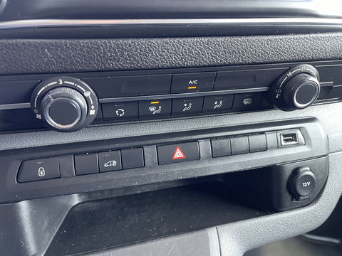 Opel Vivaro 2.0 CDTI 144pk L3H1 Edition / vaste prijs rijklaar € 17.950 ex btw / lease vanaf € 302 / airco / cruise / half leer / navigatie / achteruit rijcamera / euro 6 ! / imperial