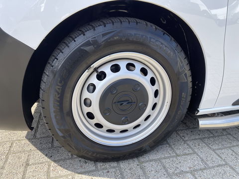 Opel Vivaro 2.0 CDTI 144pk L3H1 Edition / vaste prijs rijklaar € 17.950 ex btw / lease vanaf € 302 / airco / cruise / half leer / navigatie / achteruit rijcamera / euro 6 ! / imperial