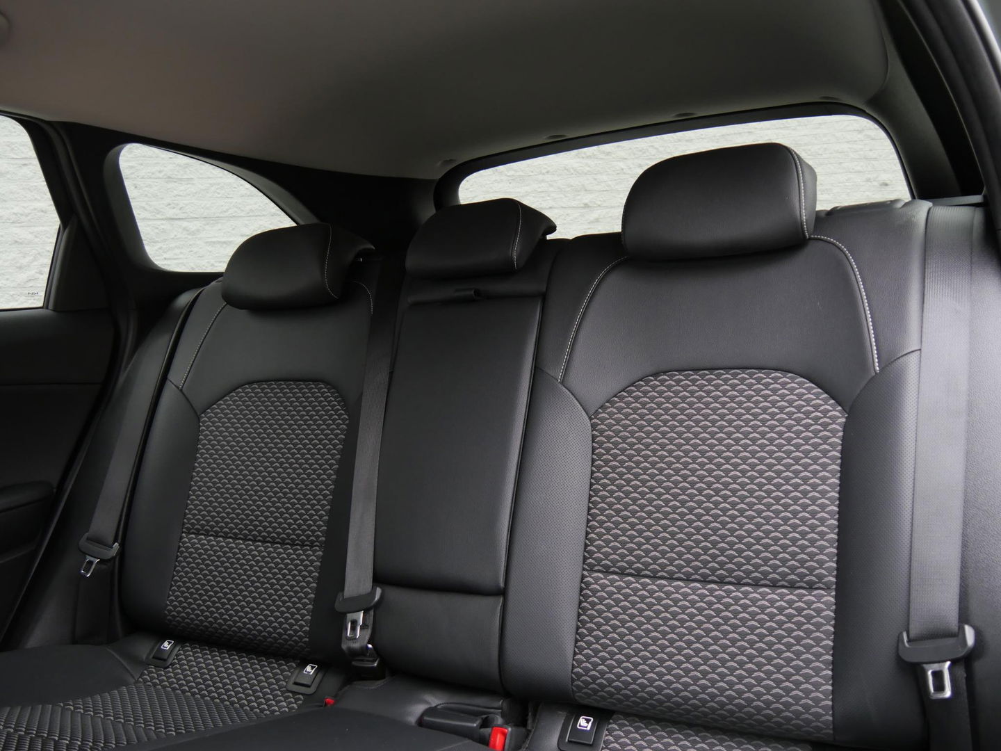 Kia Ceed Sportswagon 1.5 T-GDi DYNAMIC PLUSLINE/ ELEKT. KLEP/ NL-AUTO