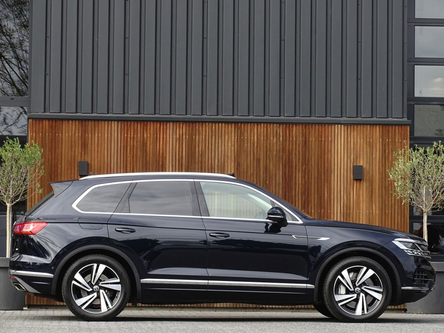 Volkswagen Touareg 3.0 V6 TSI 381PK eHybrid / panoramadak / 360° / IQ