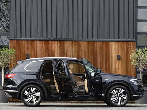 Volkswagen Touareg 3.0 V6 TSI 381PK eHybrid / panoramadak / 360° / IQ
