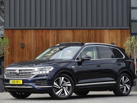 Volkswagen Touareg 3.0 V6 TSI 381PK eHybrid / panoramadak / 360° / IQ