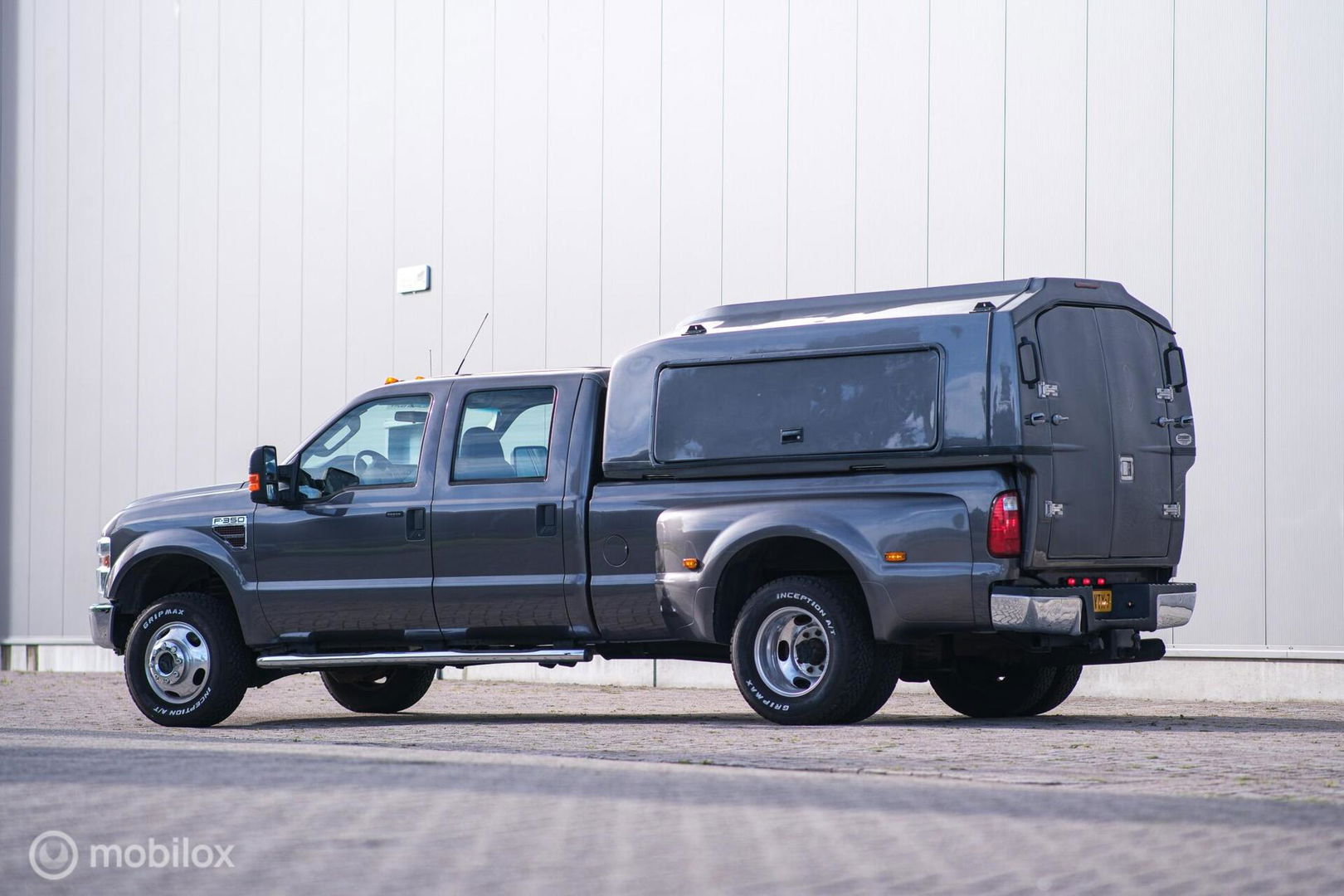 Ford USA F-350 Heavy Duty King Range | Dually | Youngtimer | Pickup | Cummins | Yellowstone | Canopy | B rijbewijs | 3500kg trekgewicht