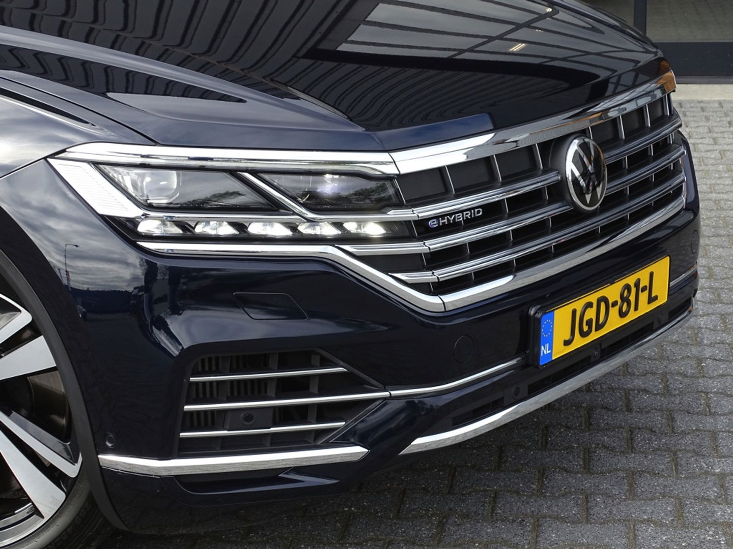 Volkswagen Touareg 3.0 V6 TSI 381PK eHybrid / panoramadak / 360° / IQ