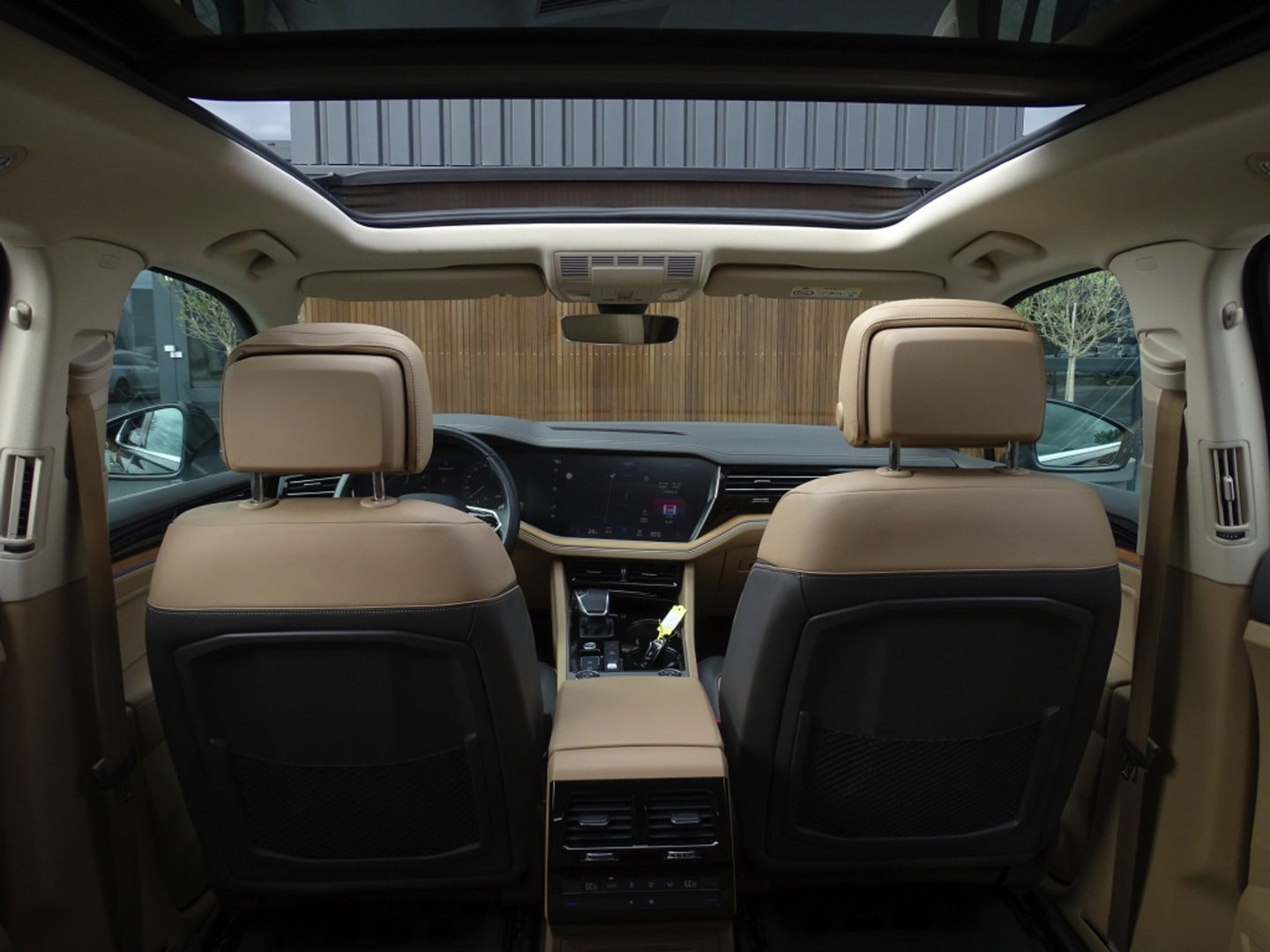 Volkswagen Touareg 3.0 V6 TSI 381PK eHybrid / panoramadak / 360° / IQ
