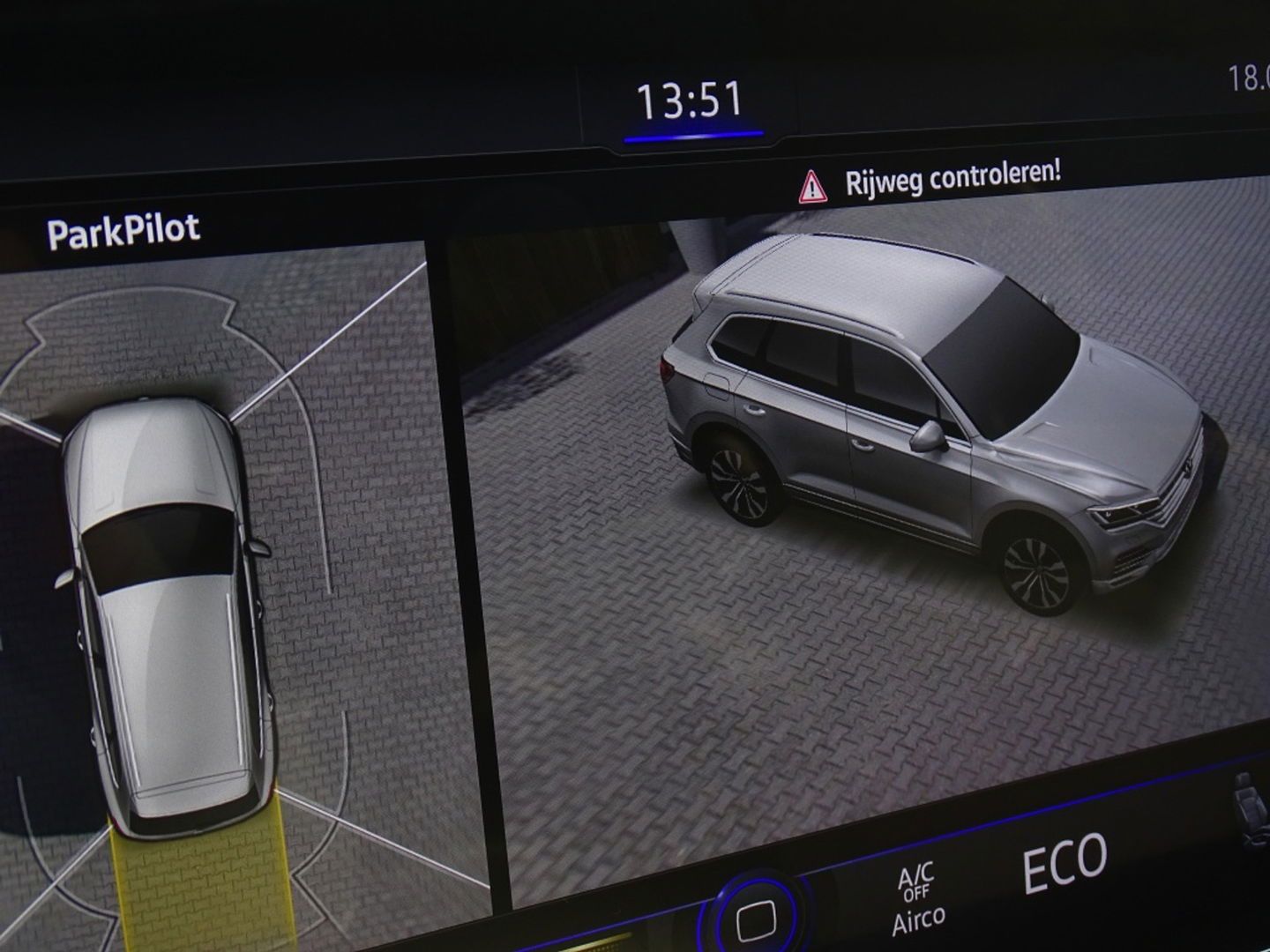 Volkswagen Touareg 3.0 V6 TSI 381PK eHybrid / panoramadak / 360° / IQ