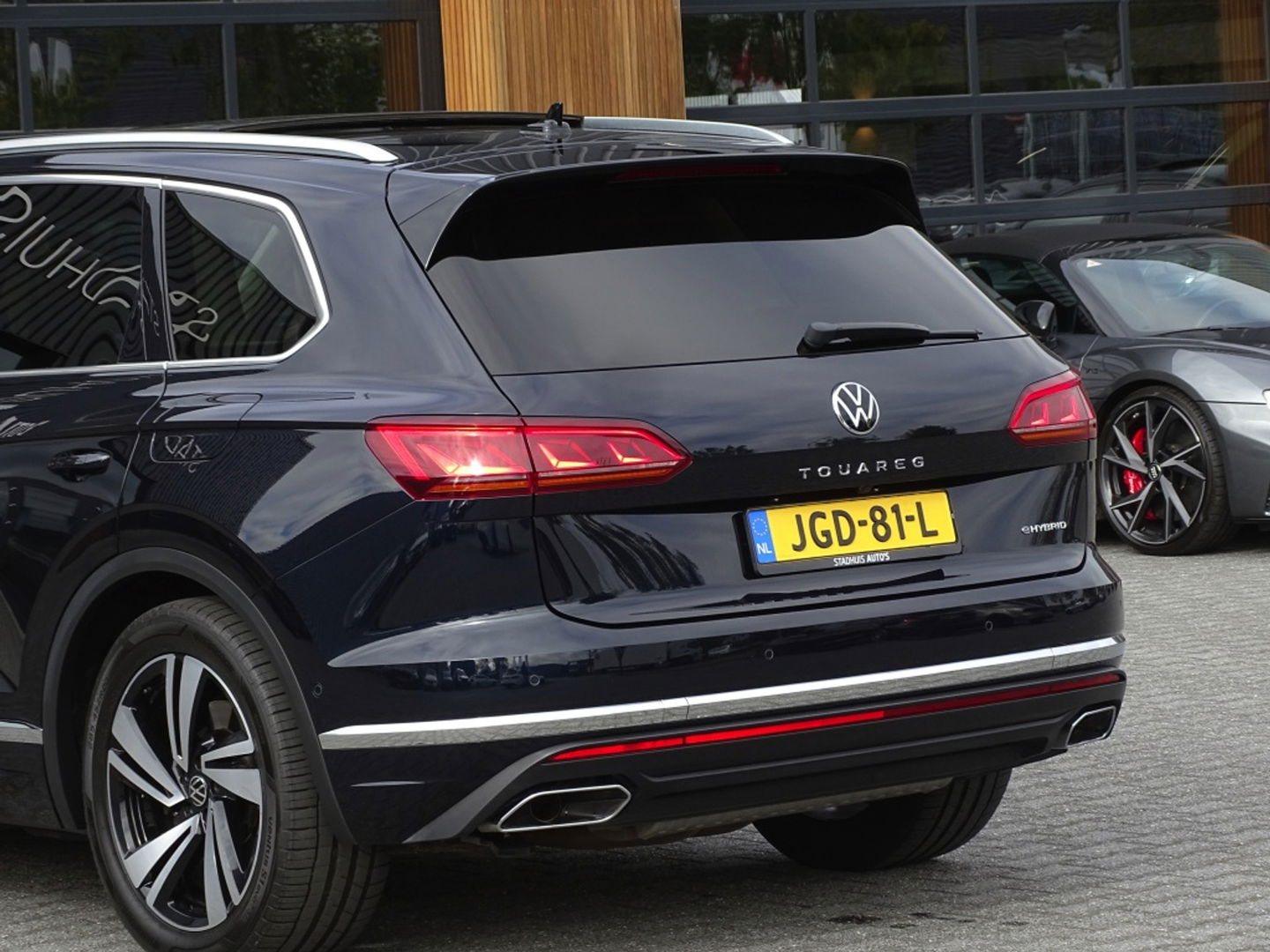 Volkswagen Touareg 3.0 V6 TSI 381PK eHybrid / panoramadak / 360° / IQ
