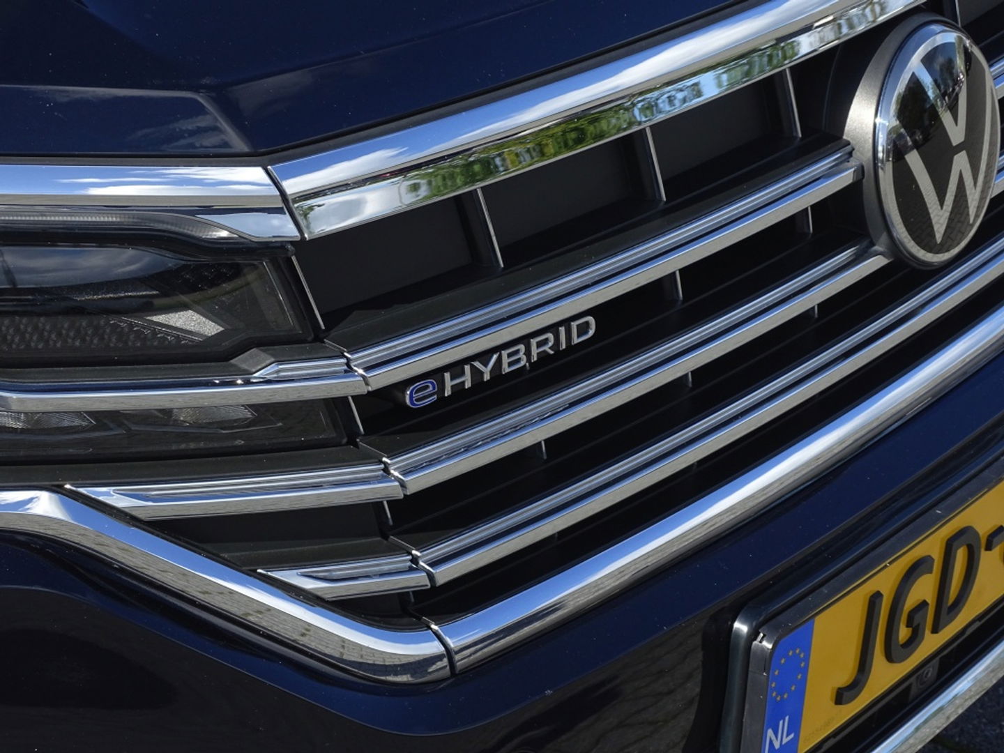 Volkswagen Touareg 3.0 V6 TSI 381PK eHybrid / panoramadak / 360° / IQ