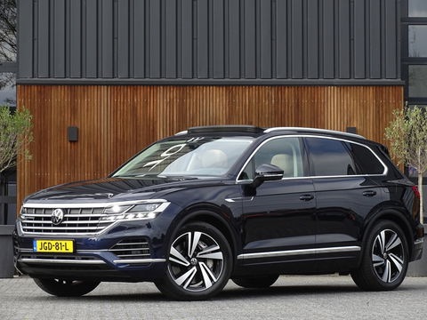Volkswagen Touareg 3.0 V6 TSI 381PK eHybrid / panoramadak / 360° / IQ