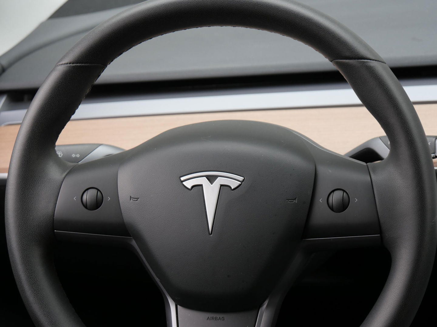 Tesla Model 3 RWD PLUS 60kWh/ 19INCH VELGEN/ PREMIUM AUDIO