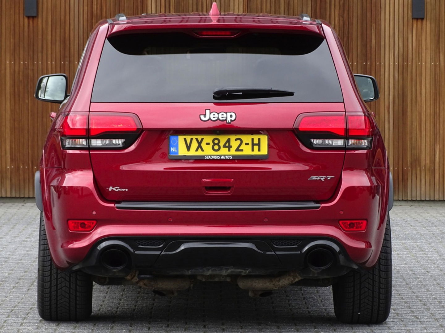 Jeep Grand Cherokee 6.4 V8 HEMI SRT8 469PK / Prins LPG3 / grijs kenteken / *NAP*