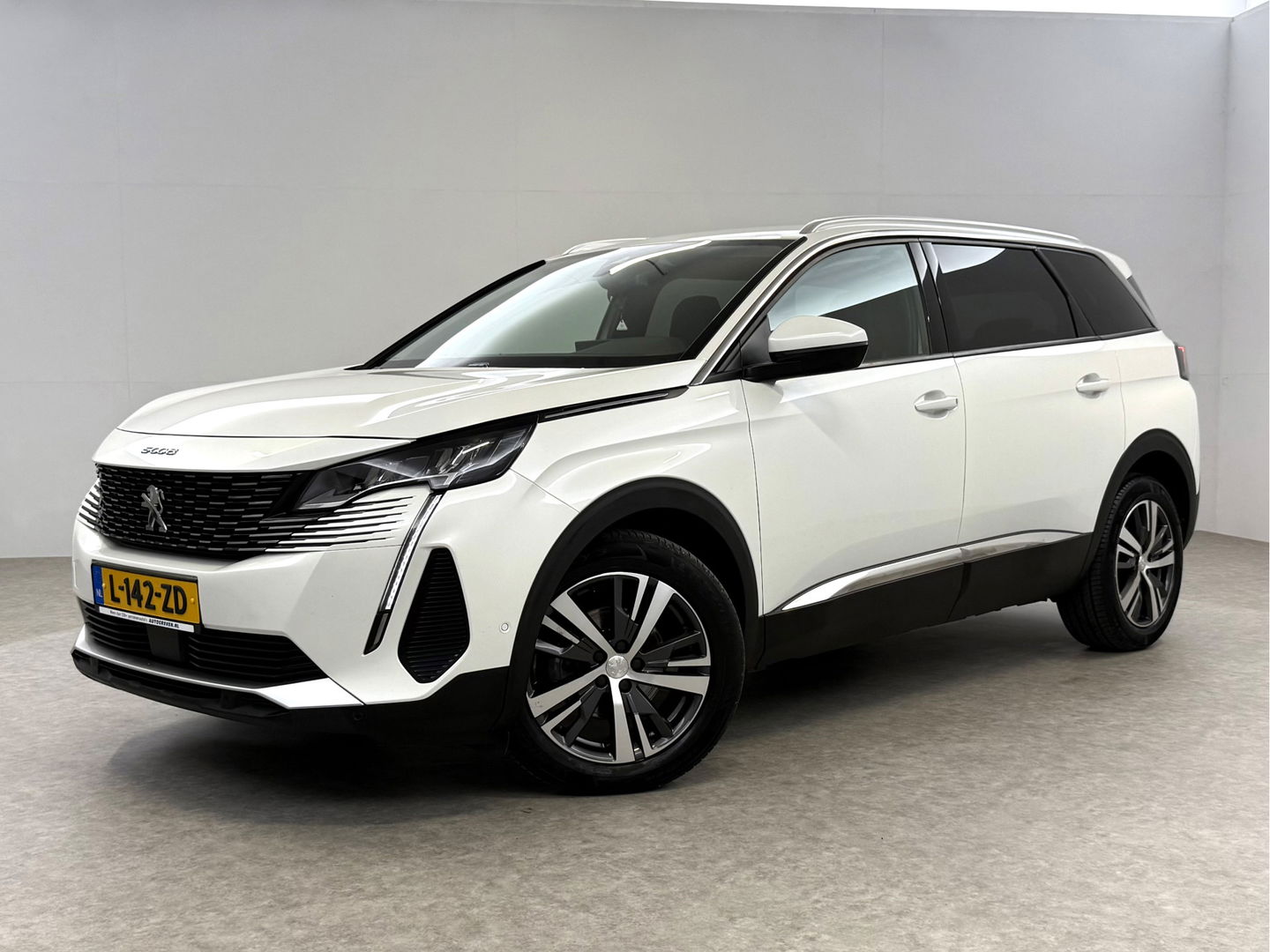Peugeot 5008 1.2 PureTech 7p | 360° | Sfeerverl. | Virtual | Carplay | Cruise | LED | NAP