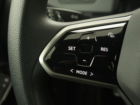 Volkswagen ID.3 Pro 58 kWh | Carplay | Navigatie | Sfeerverlichting | DAB | Full LED | Parkeerhulp | Climate control | Bluetooth