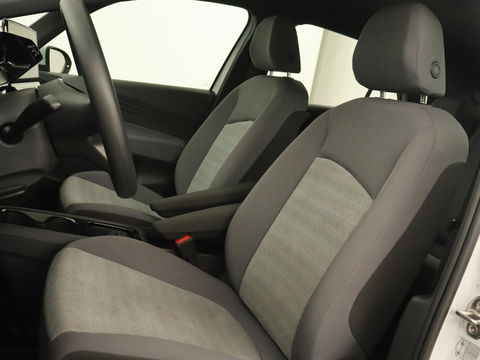 Volkswagen ID.3 Pro 58 kWh | Carplay | Navigatie | Sfeerverlichting | DAB | Full LED | Parkeerhulp | Climate control | Bluetooth