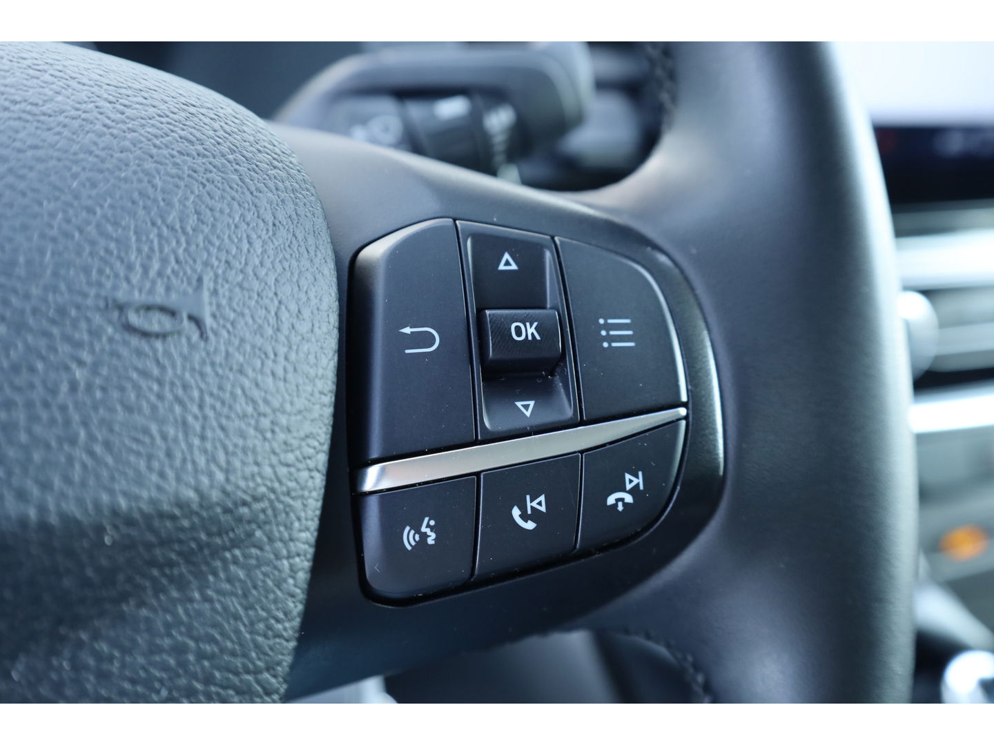 Ford Transit 350 2.0 TDCI L3H2 Trend RWD | Leder | Navi | CarPlay | Trekhaak | Camera | Cruise | Stoelverw.