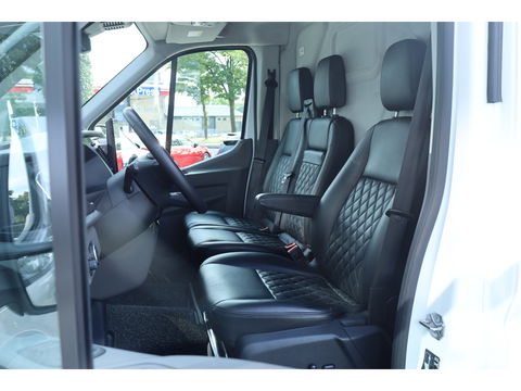 Ford Transit 350 2.0 TDCI L3H2 Trend RWD | Leder | Navi | CarPlay | Trekhaak | Camera | Cruise | Stoelverw.