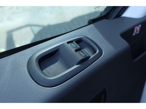 Ford Transit 350 2.0 TDCI L3H2 Trend RWD | Leder | Navi | CarPlay | Trekhaak | Camera | Cruise | Stoelverw.