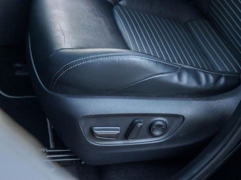 Toyota RAV4 2.5 Hybrid Black Edition 217PK