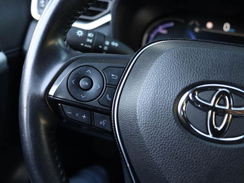 Toyota RAV4 2.5 Hybrid Black Edition 217PK