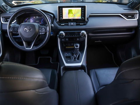 Toyota RAV4 2.5 Hybrid Black Edition 217PK