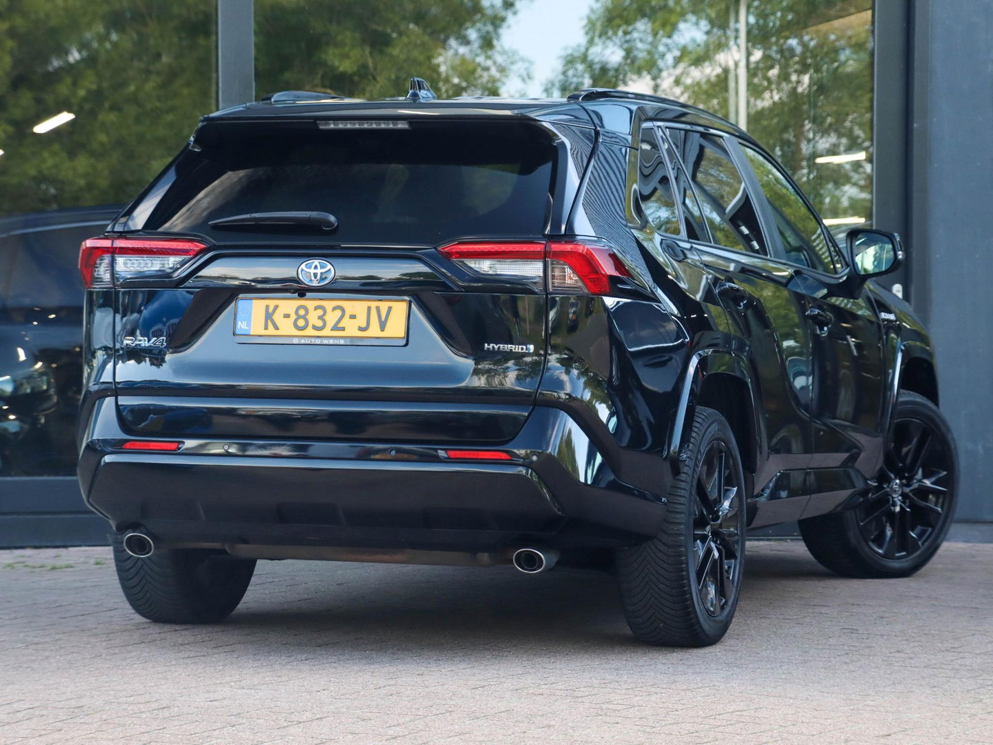 Toyota RAV4 2.5 Hybrid Black Edition 217PK