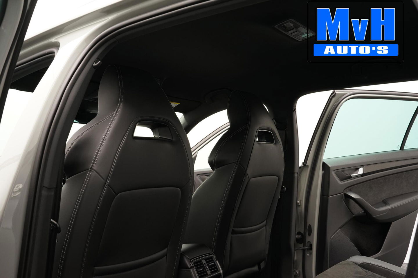 Škoda Kodiaq 1.5 TSI Sportline Business|LUXE!|VIRTUAL|CARBON