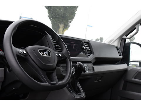MAN TGE 35 2.0 L3H3 PB Edition Lucht geremd! Camera, 3500kg Trekhaak, Cruise, Carplay, LED, 165pk, Automaat, Multimedia, Uniek! lucht opbouw, markt, zwaar, luchhtrem, veldhuizen