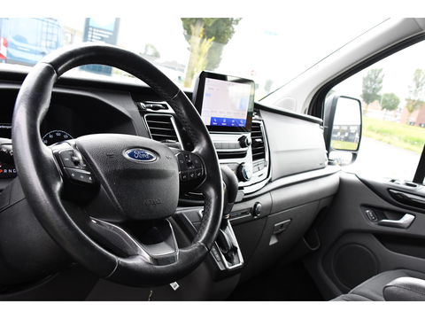 Ford Transit Custom 300 2.0 TDCI L1H1 DC Limited Raptor Edition Camera, Cruise, 130pk. Automaat, 2 x schuifdeur, Multimedia, Sensoren, Afneembare trekhaak, Uniek!