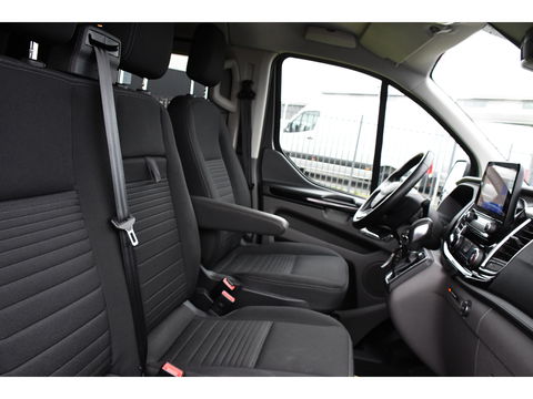 Ford Transit Custom 300 2.0 TDCI L1H1 DC Limited Raptor Edition Camera, Cruise, 130pk. Automaat, 2 x schuifdeur, Multimedia, Sensoren, Afneembare trekhaak, Uniek!