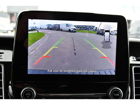 Ford Transit Custom 300 2.0 TDCI L1H1 DC Limited Raptor Edition Camera, Cruise, 130pk. Automaat, 2 x schuifdeur, Multimedia, Sensoren, Afneembare trekhaak, Uniek!