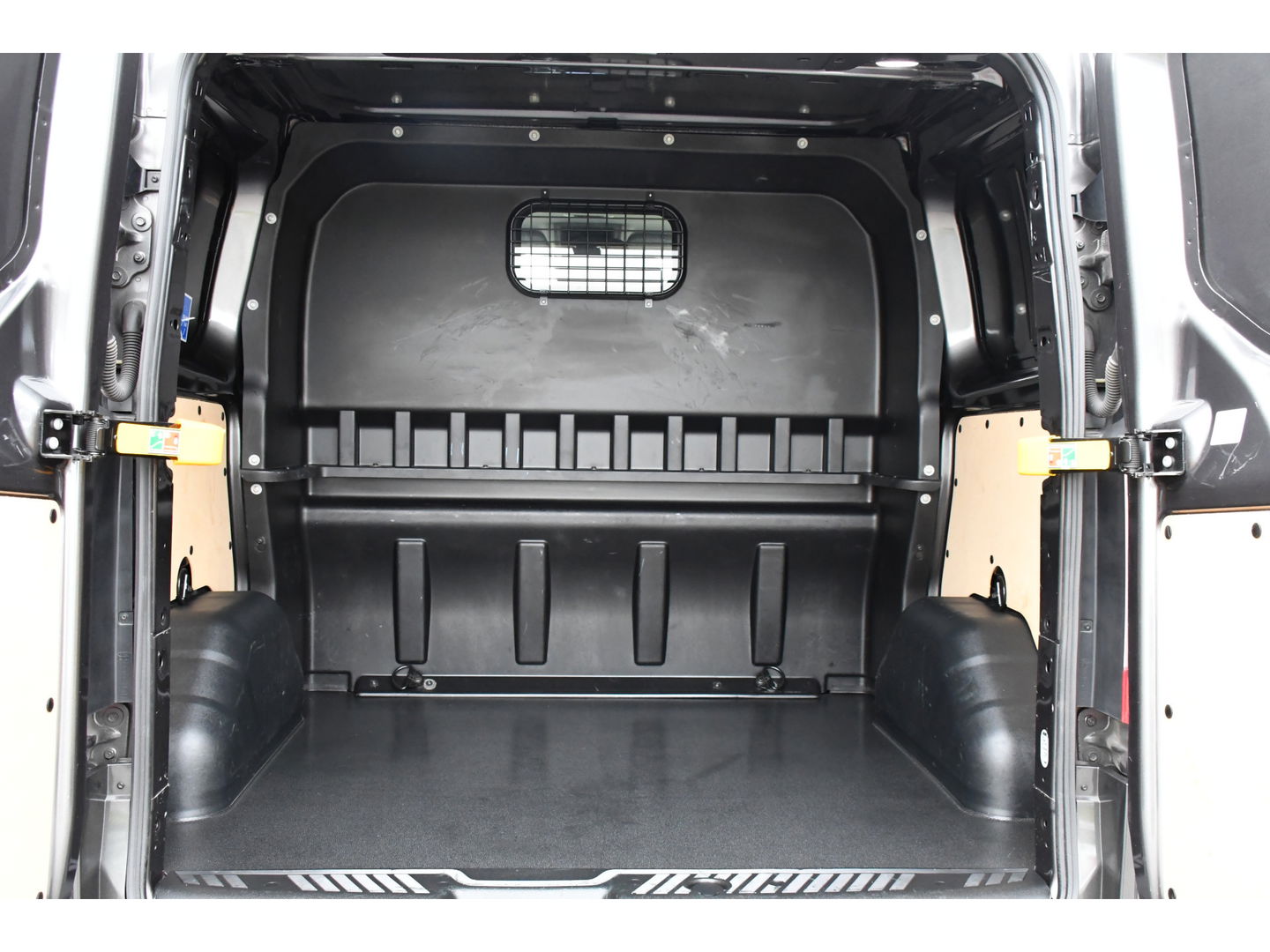 Ford Transit Custom 300 2.0 TDCI L1H1 DC Limited Raptor Edition Camera, Cruise, 130pk. Automaat, 2 x schuifdeur, Multimedia, Sensoren, Afneembare trekhaak, Uniek!