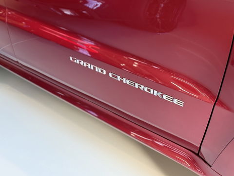 Jeep Grand Cherokee 6.4 V8 HEMI SRT8 469PK / Prins LPG3 / grijs kenteken / *NAP*