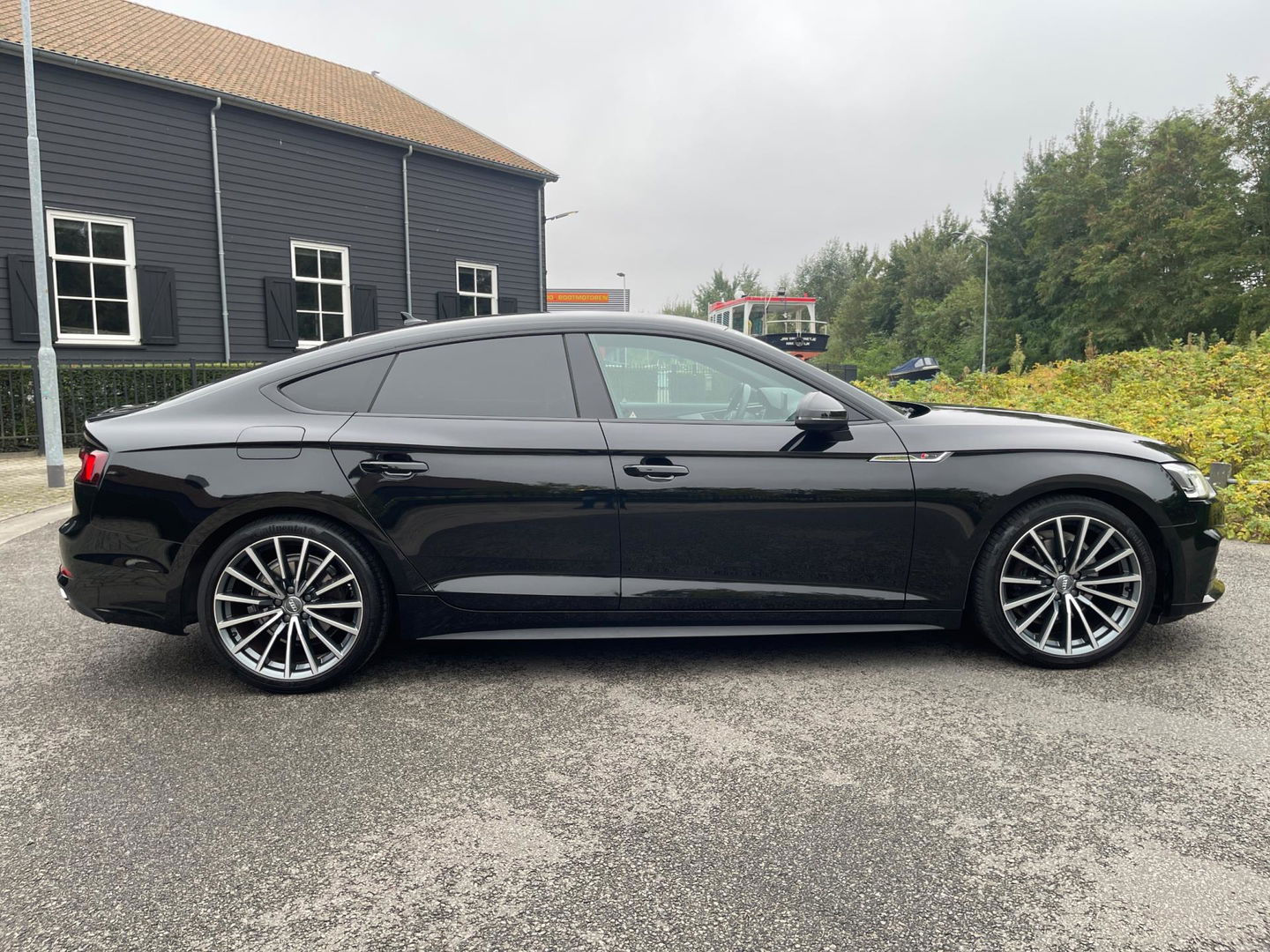 Audi A5 Sportback 2.0 TFSI 190PK MHEV SPORT 2X S-LINE APPLE CARPLAY LED MATRIX