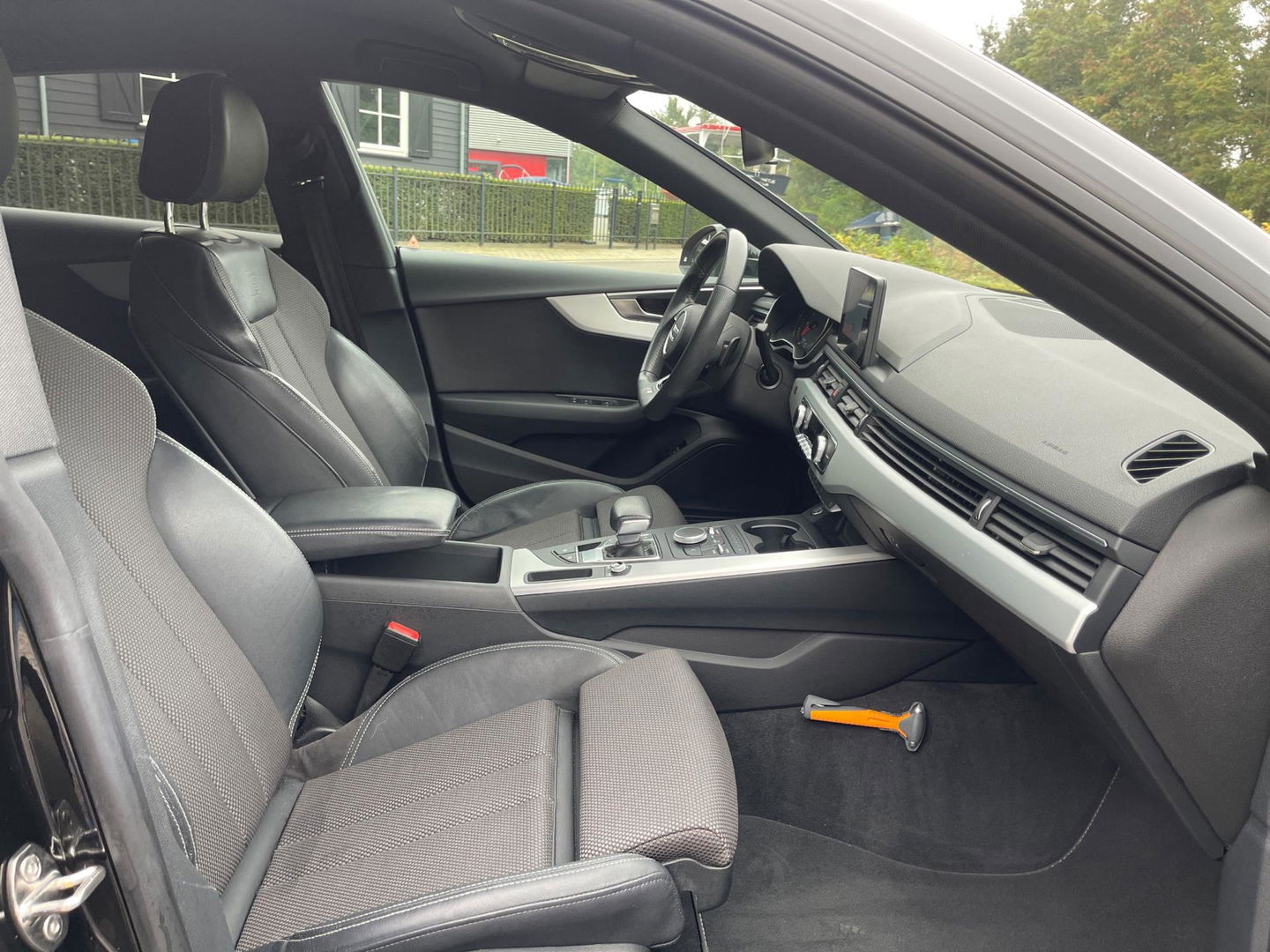 Audi A5 Sportback 2.0 TFSI 190PK MHEV SPORT 2X S-LINE APPLE CARPLAY LED MATRIX
