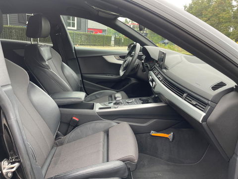 Audi A5 Sportback 2.0 TFSI 190PK MHEV SPORT 2X S-LINE APPLE CARPLAY LED MATRIX