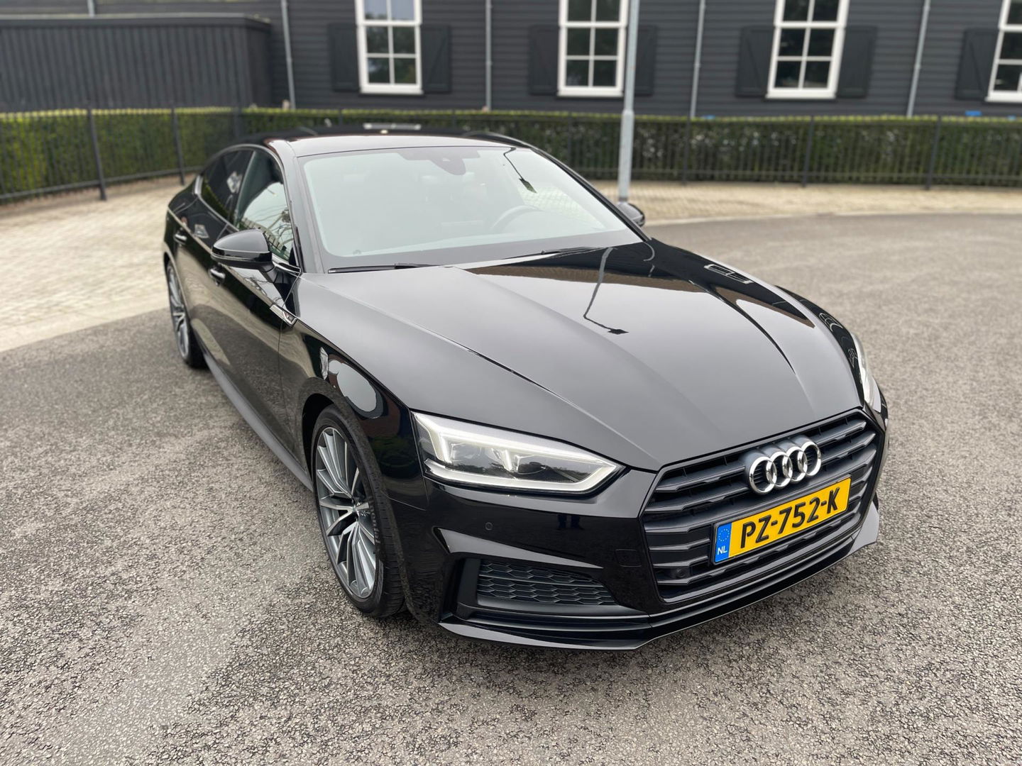 Audi A5 Sportback 2.0 TFSI 190PK MHEV SPORT 2X S-LINE APPLE CARPLAY LED MATRIX