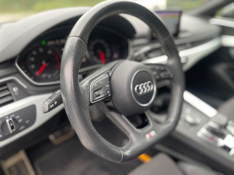 Audi A5 Sportback 2.0 TFSI 190PK MHEV SPORT 2X S-LINE APPLE CARPLAY LED MATRIX