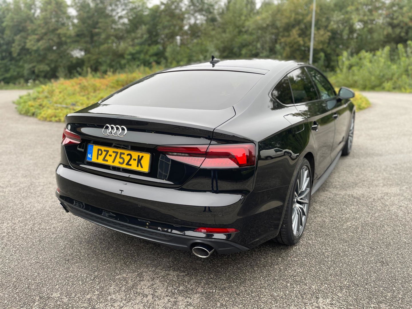 Audi A5 Sportback 2.0 TFSI 190PK MHEV SPORT 2X S-LINE APPLE CARPLAY LED MATRIX