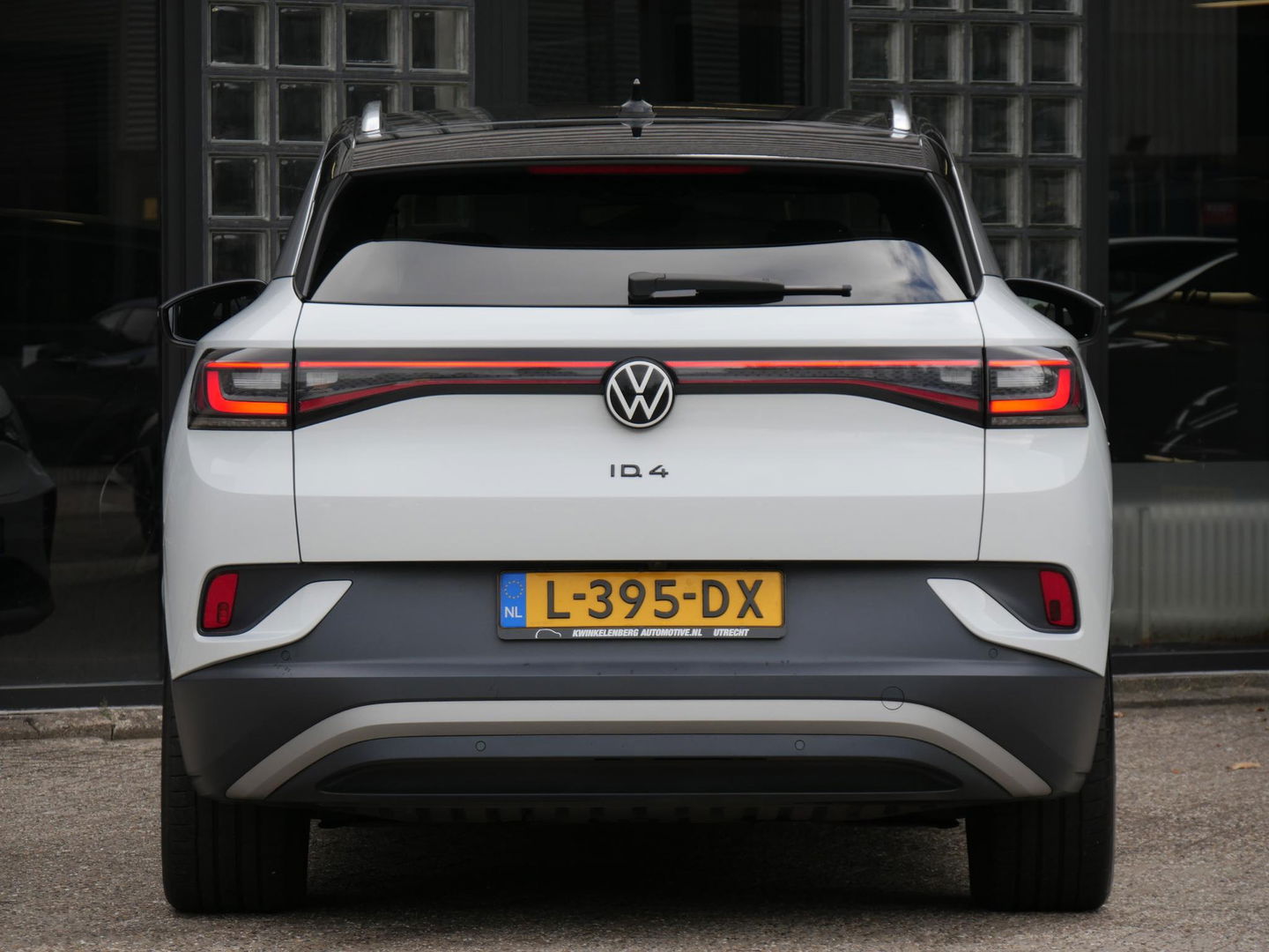 Volkswagen ID.4 1ST 77kWh CAMERA/ KEYLESS/ WEGKL. TREKHAAK