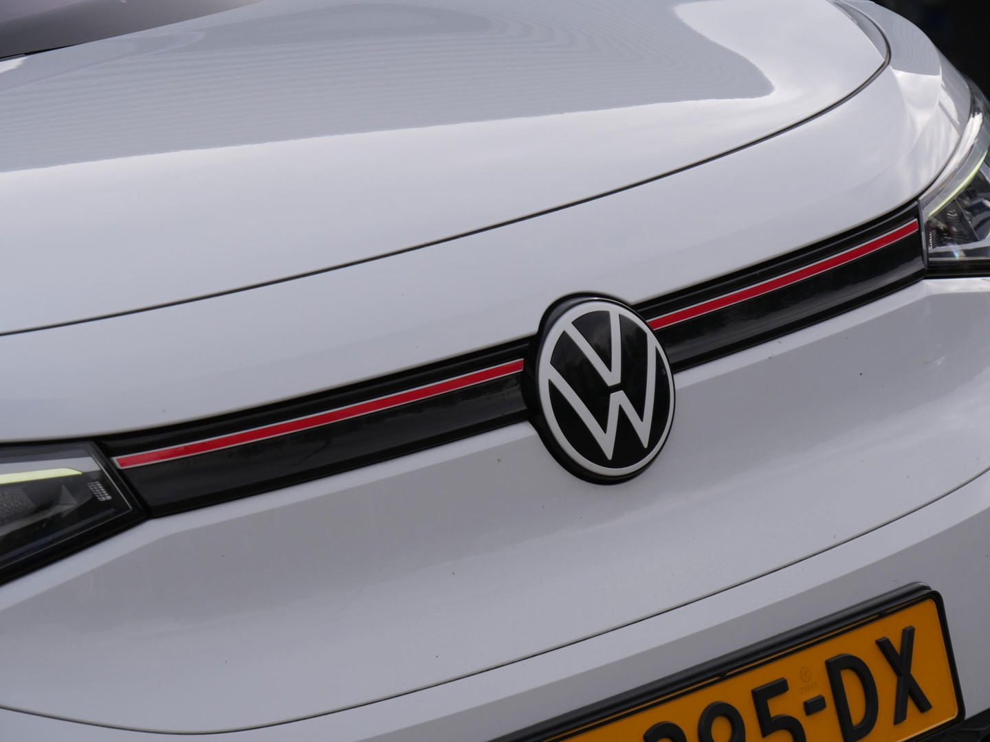 Volkswagen ID.4 1ST 77kWh CAMERA/ KEYLESS/ WEGKL. TREKHAAK