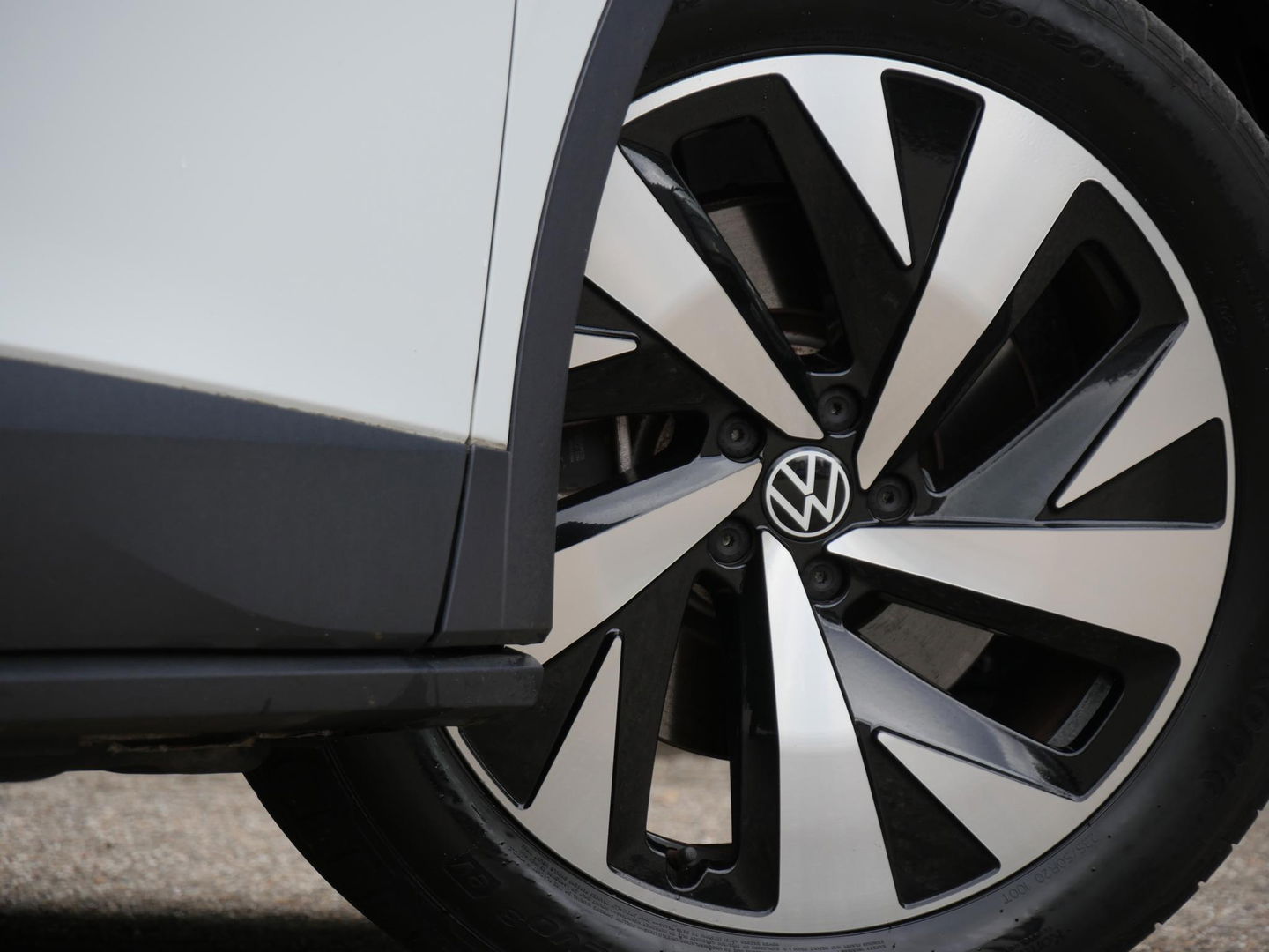 Volkswagen ID.4 1ST 77kWh CAMERA/ KEYLESS/ WEGKL. TREKHAAK