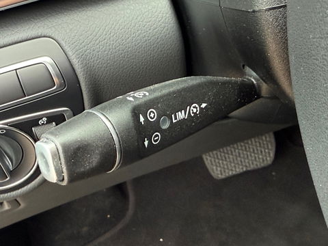 Mercedes-Benz EQV 300 90 kWh L3 Extra lang - 8 Ztiplaatsen - 07-2024 - Apple Carplay