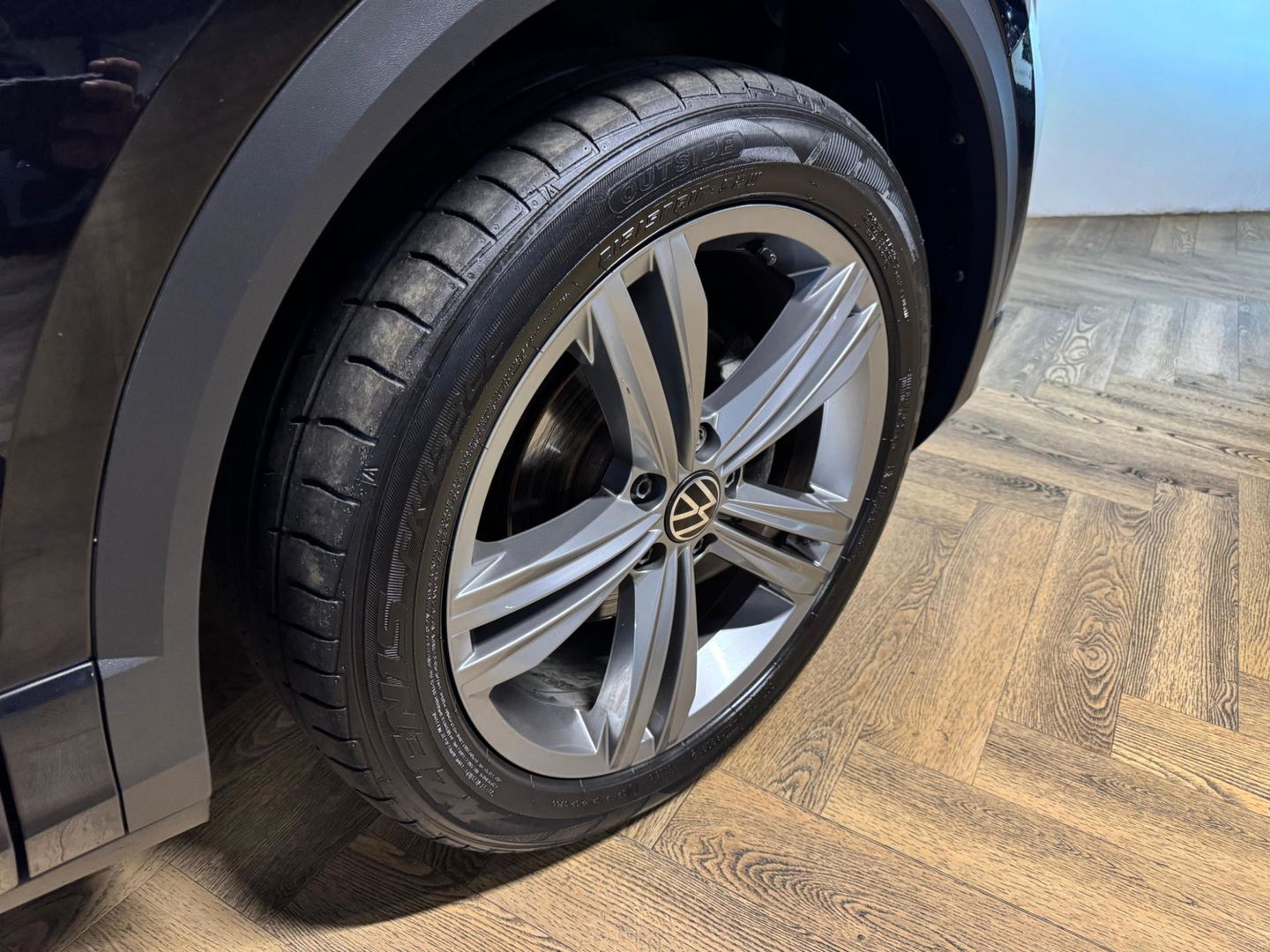 Volkswagen T-Roc 1.5 TSI R-Line PANO KEYLESS