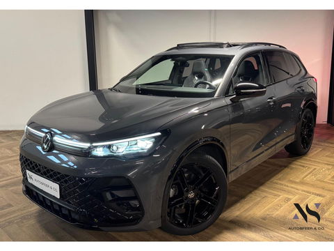 Volkswagen Tiguan 1.5 eTSI R-Line Edition PANO KEYLESS