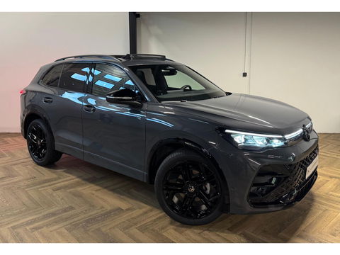 Volkswagen Tiguan 1.5 eTSI R-Line Edition PANO KEYLESS