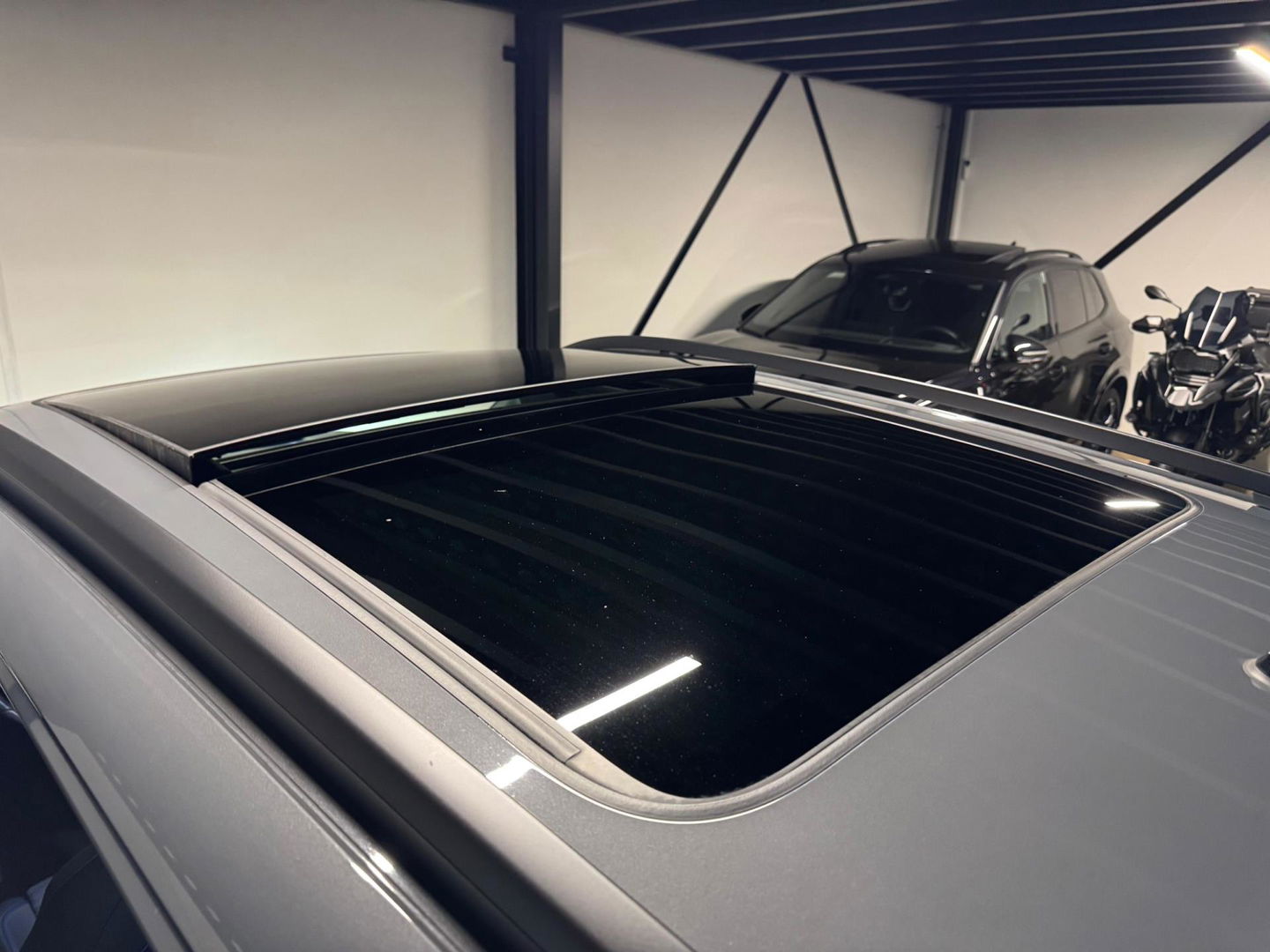 Volkswagen Tiguan 1.5 eTSI R-Line Edition PANO KEYLESS