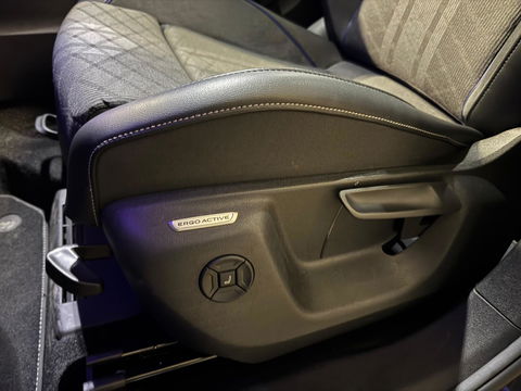 Volkswagen Tiguan 1.5 eTSI R-Line Edition PANO KEYLESS