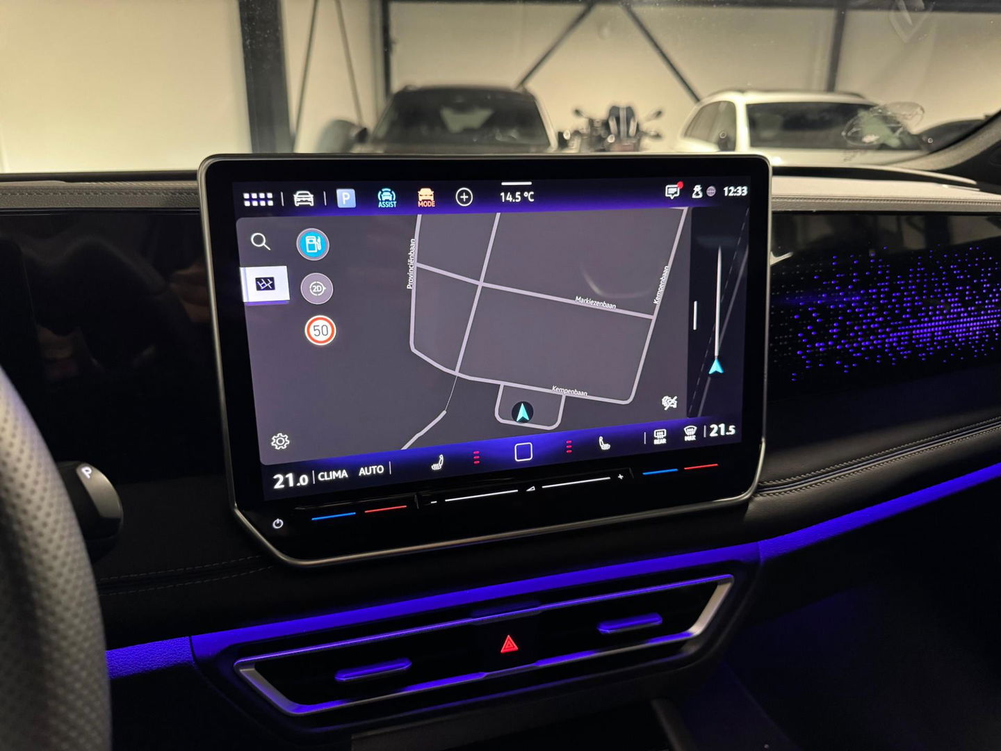 Volkswagen Tiguan 1.5 eTSI R-Line Edition PANO KEYLESS